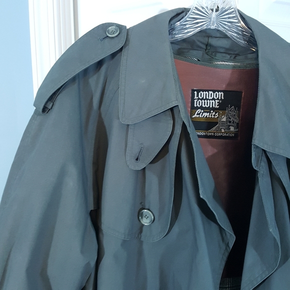 Dark grey trench coat London towne limits 42 reg - Picture 4 of 8